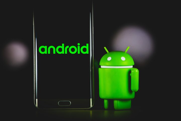 The Honest Truth About Screen Protectors and Cases