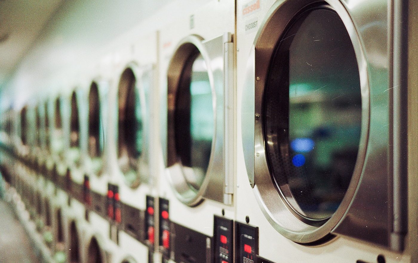 Common Laundry Mistakes That Slowly Ruin Clothes