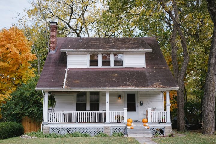 The Honest Truth About Cleaning Your Gutters