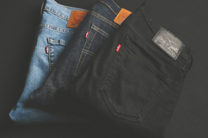 A Beginner’s Guide to Mending a Hole in Your Jeans